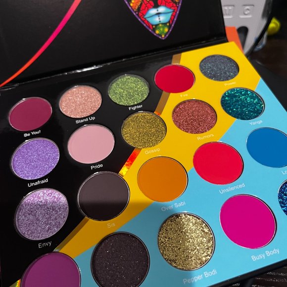 Juvia's Place Wahala I Eyeshadow Palette - Picture 5 of 6